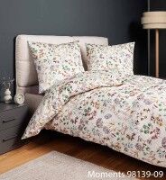 Janine Mako-Satin Bettwäsche moments 98139 multicolor – florales Streublumen-Dessin auf cremefarbenem Grund